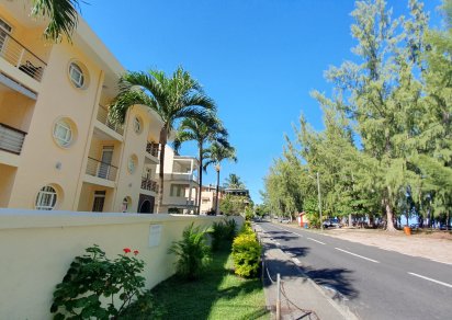 Apartment - 3 Bedrooms - 860 m²