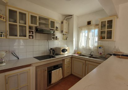 Apartment - 3 Bedrooms - 860 m²