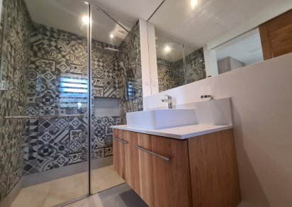Apartment - 4 Bedrooms - 280 m²