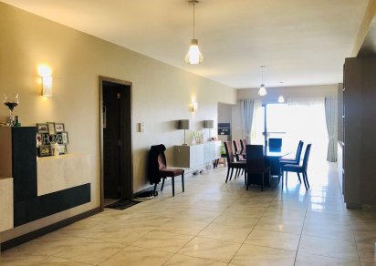 Apartment - 5 Bedrooms - 3864 ft²