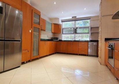 Appartement - 2 chambres - 185 m²