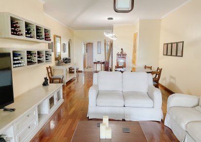 Appartement - 3 chambres - 140 m²