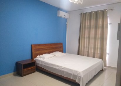 Appartement - 3 chambres - 1500 p²