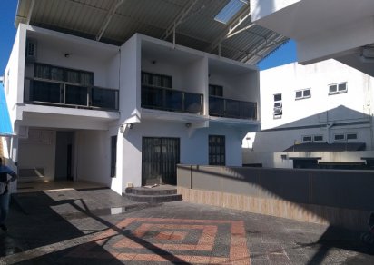 Appartement - 3 chambres - 1500 p²