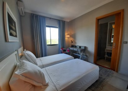 Appartement - 3 chambres - 170 m²
