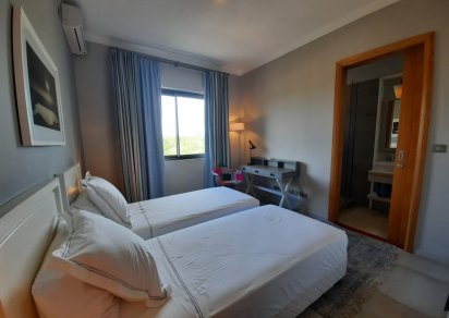 Appartement - 3 chambres - 170 m²