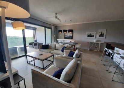 Appartement - 3 chambres - 170 m²