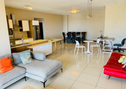 Appartement - 3 chambres - 190 m²
