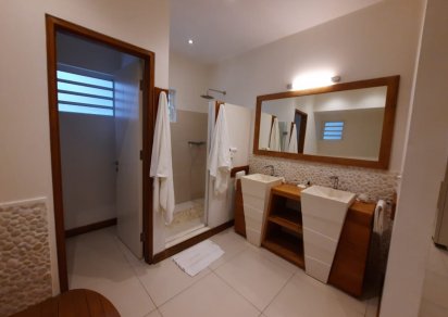 Appartement - 3 chambres - 200 m²