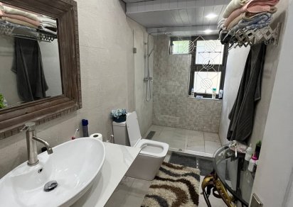Appartement - 3 chambres - 200 m²
