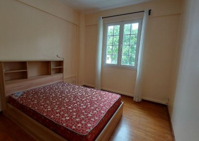 Appartement - 3 chambres - 200 m²