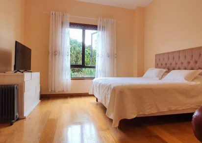 Appartement - 3 chambres - 210 m²