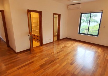 Appartement - 3 chambres - 325 m²