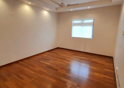 Appartement - 3 chambres - 325 m²