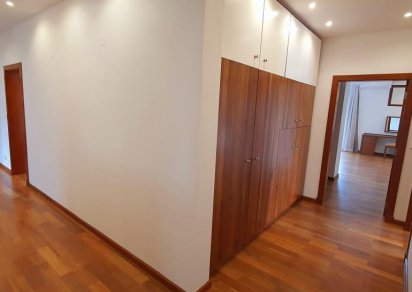 Appartement - 3 chambres - 325 m²