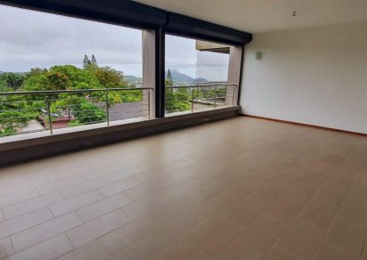 Appartement - 3 chambres - 325 m²