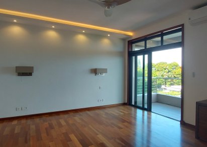 Appartement - 3 chambres - 350 m²