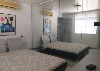 Appartement - 4 chambres - 1800 p²