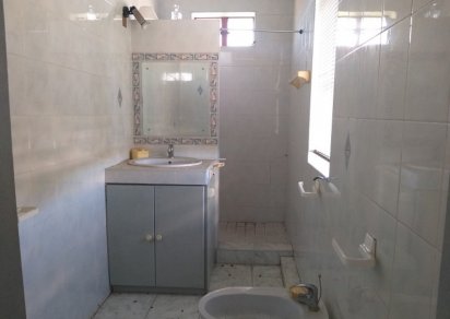 Appartement - 4 chambres - 1800 p²