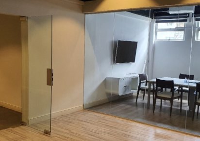 Bâtiment commercial - 150 m²
