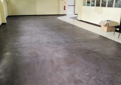 Bâtiment commercial - 22000 p²