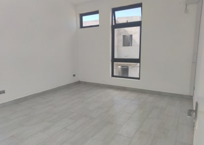 Bâtiment commercial - 309 m²