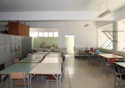Bâtiment commercial - 3400 m²