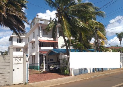 Bâtiment commercial - 504 m²