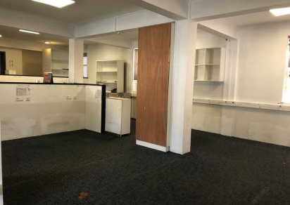 Bâtiment commercial - 575 m²