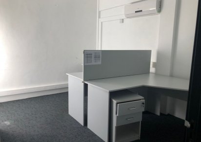 Bâtiment commercial - 575 m²