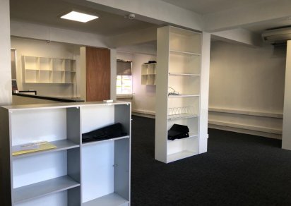 Bâtiment commercial - 575 m²