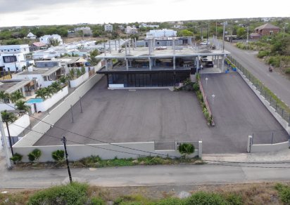 Bâtiment commercial - 600 m²