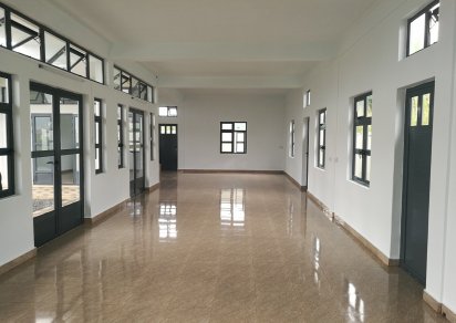 Bâtiment commercial - 95 m²
