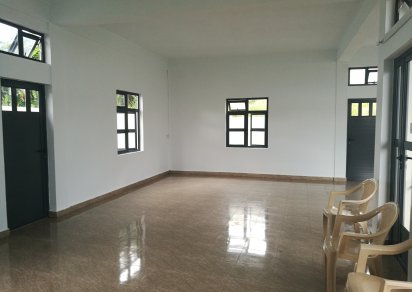 Bâtiment commercial - 95 m²