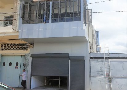 Bâtiment commercial - N.S m²