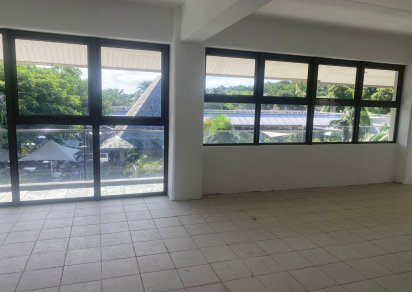 Bureau - 136 m²