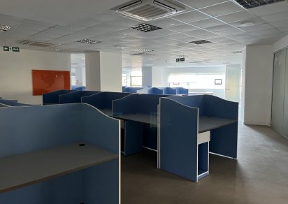 Bureau - 1521 m²