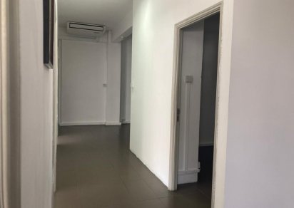 Bureau - 157 m²