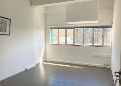 Bureau - 157 m²