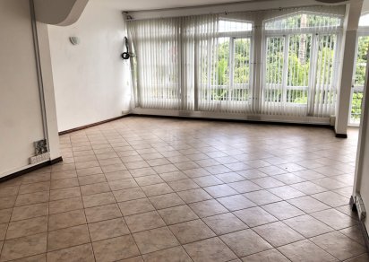 Bureau - 185 m²