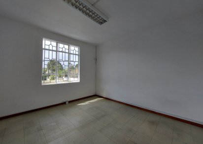 Bureau - 186 m²
