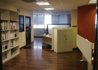 Bureau - 215 m²