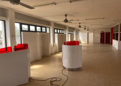 Bureau - 235 m²