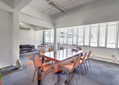 Bureau - 250 m²