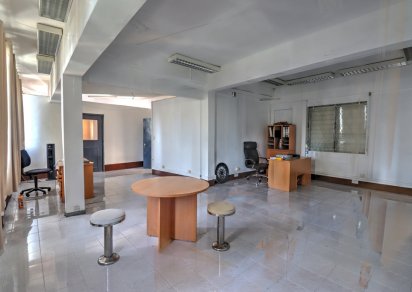 Bureau - 250 m²
