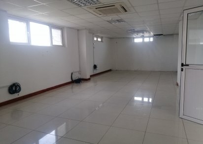 Bureau - 275 m²