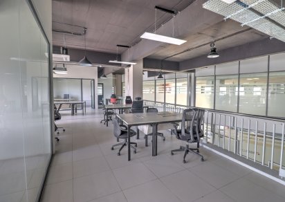 Bureau - 291 m²