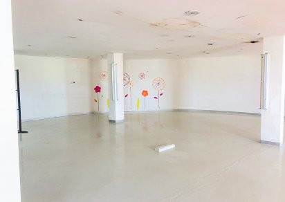 Bureau - 371 m²