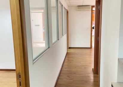 Bureau - 46 m²