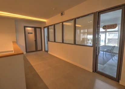 Bureau - 49 m²